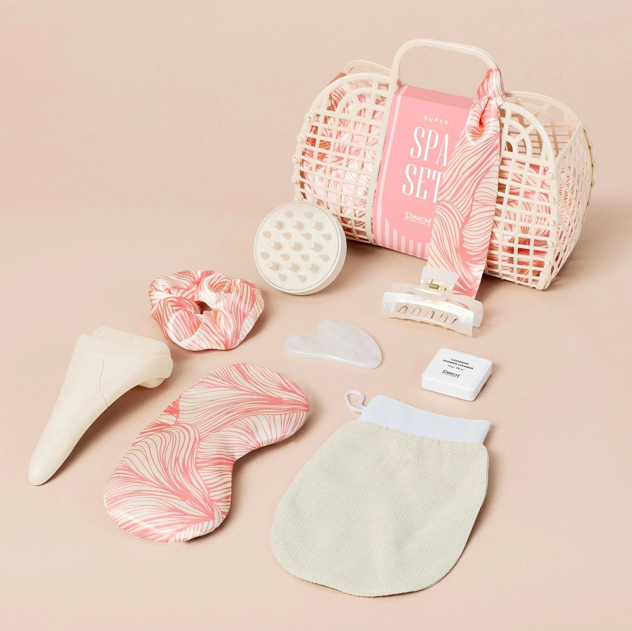 Pamper // Pink