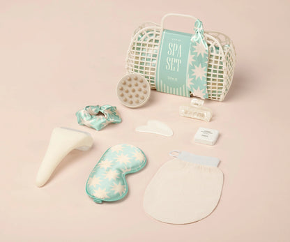 Pamper // Green